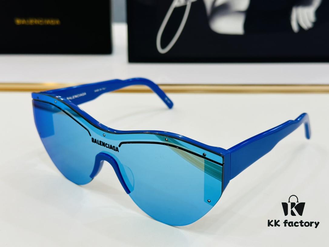 6931adeeccd8ab3d7afa21da BALENCIAGA BB004S Sunglasses, Size 99□01-145, Unique and Stylish Design, Highly Versatile and Premium Quality