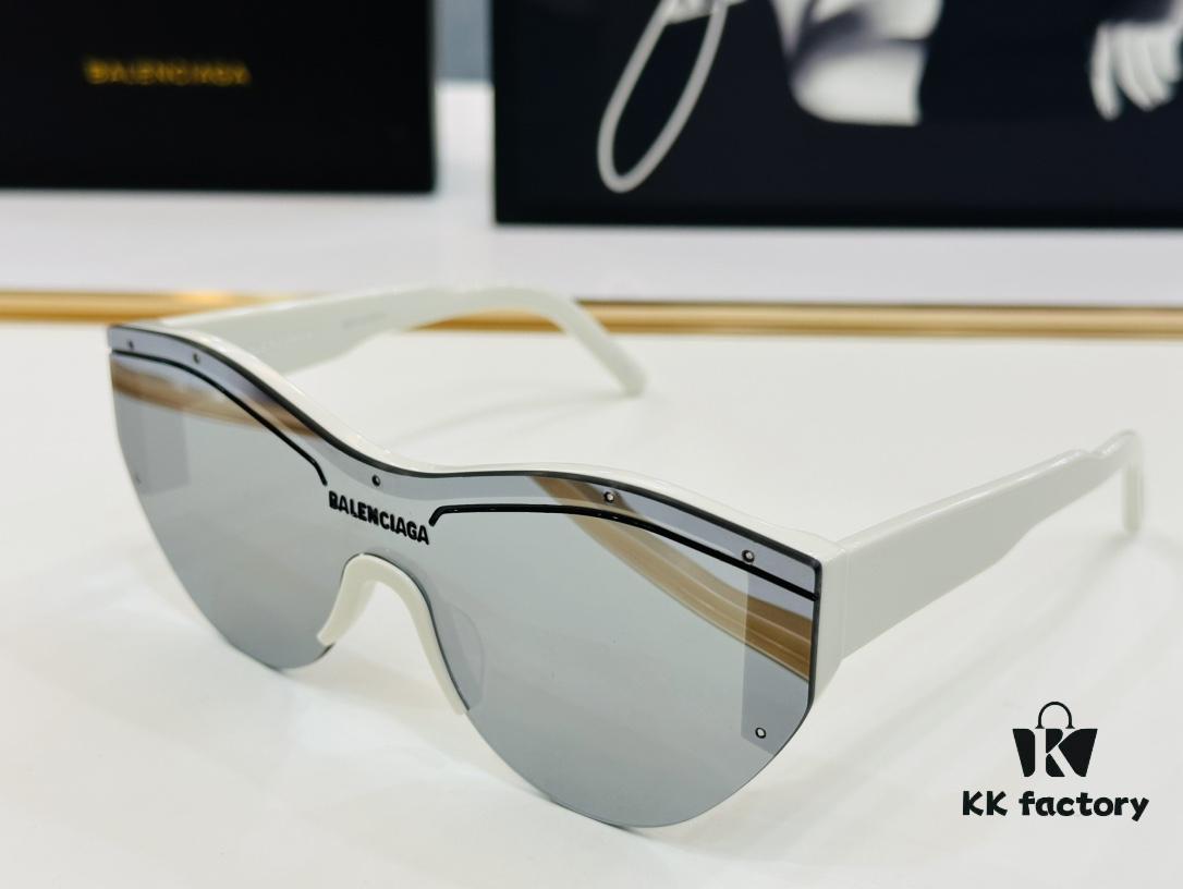 6931adeeccd8ab3d7afa21dc BALENCIAGA BB004S Sunglasses, Size 99□01-145, Unique and Stylish Design, Highly Versatile and Premium Quality