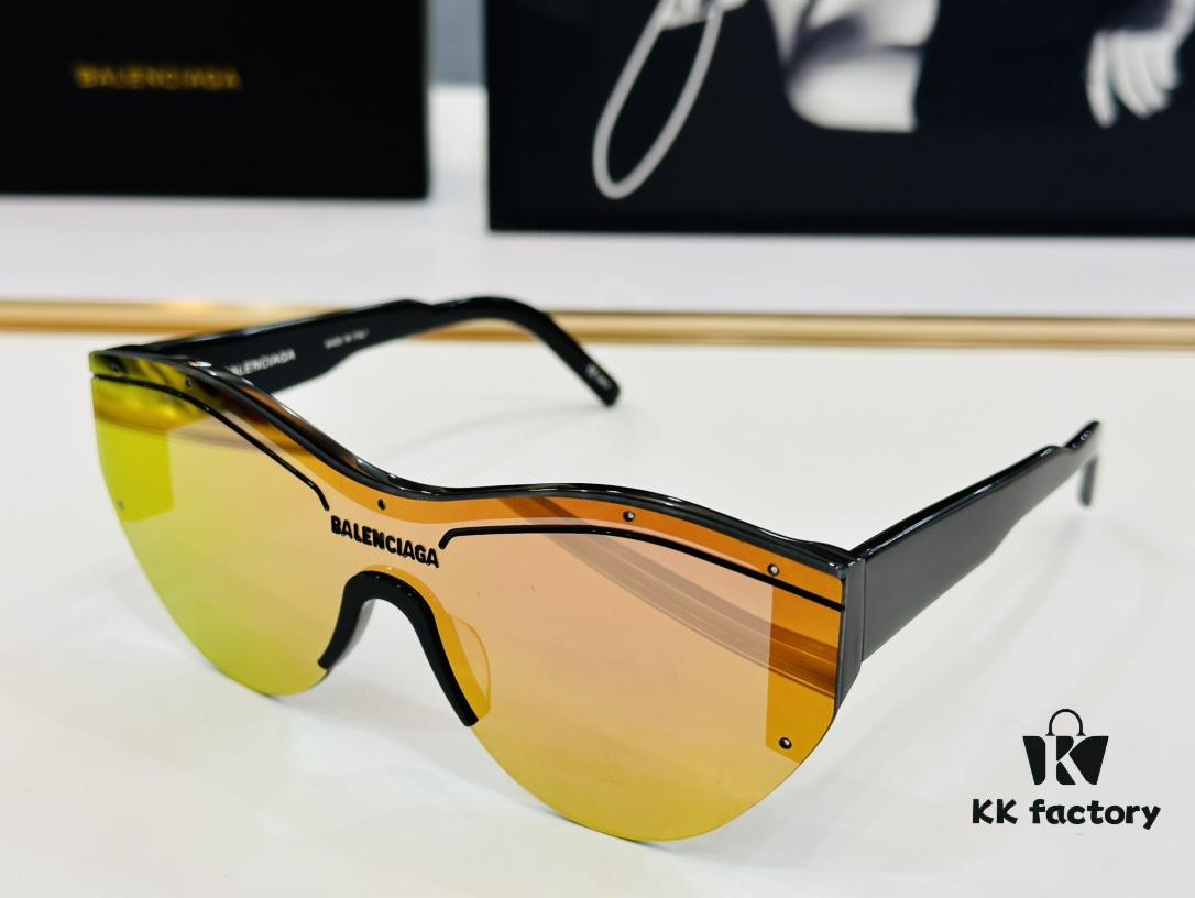 6931adefccd8ab3d7afa21de BALENCIAGA BB004S Sunglasses, Size 99□01-145, Unique and Stylish Design, Highly Versatile and Premium Quality