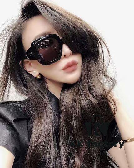 6931adefccd8ab3d7afa21ea 2022 Spring New Arrival – BALENCIAGA BB0119 Balenciaga Square Sunglasses with Full-Logo Temple Design