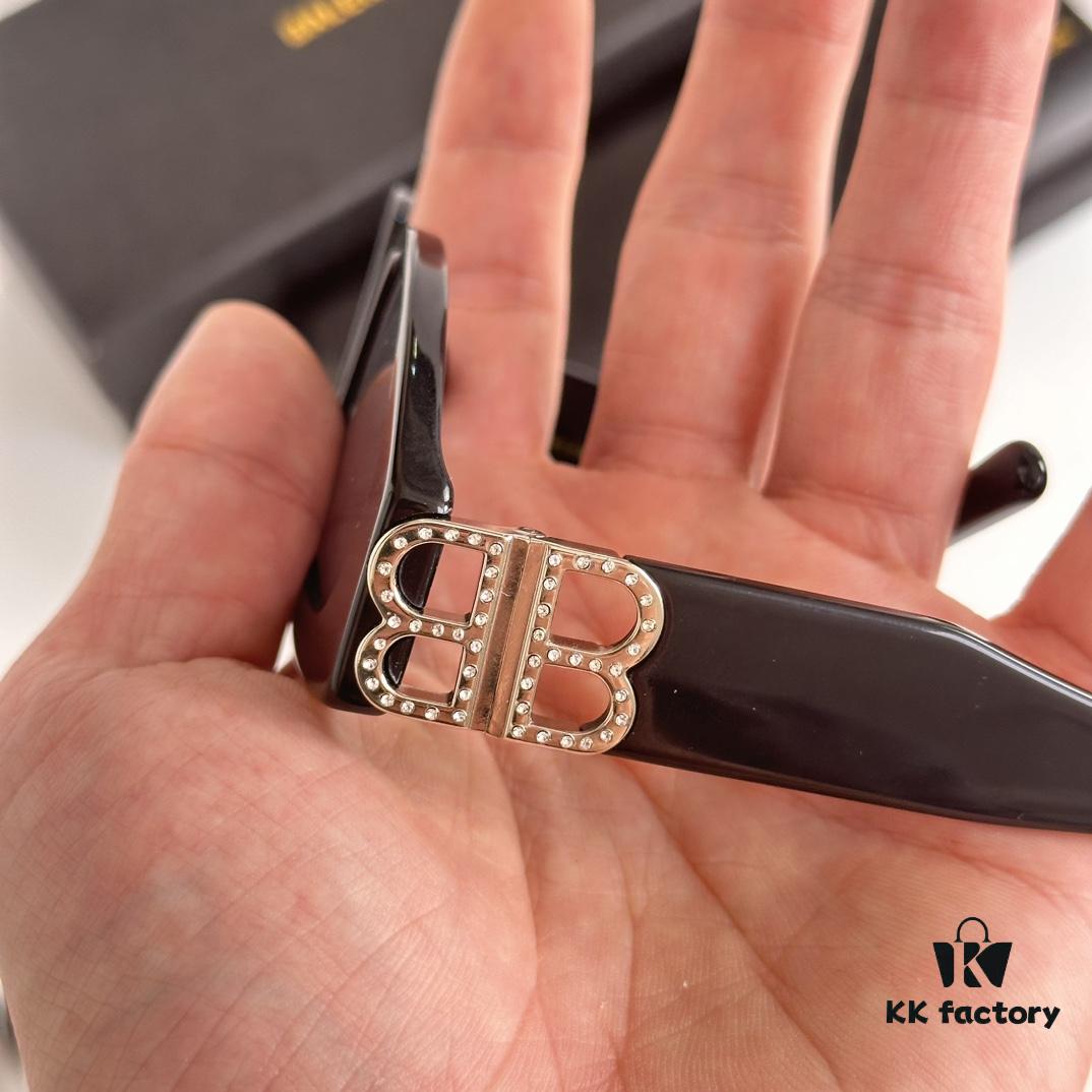 6931adf0ccd8ab3d7afa21f5 Diamond-Encrusted Balenciaga BB0095S Triangular Acetate Sunglasses, Same Style as Zhao Zhaoyi's Official Website