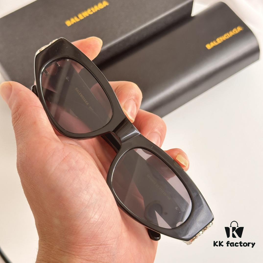 6931adf0ccd8ab3d7afa21f7 Diamond-Encrusted Balenciaga BB0095S Triangular Acetate Sunglasses, Same Style as Zhao Zhaoyi's Official Website