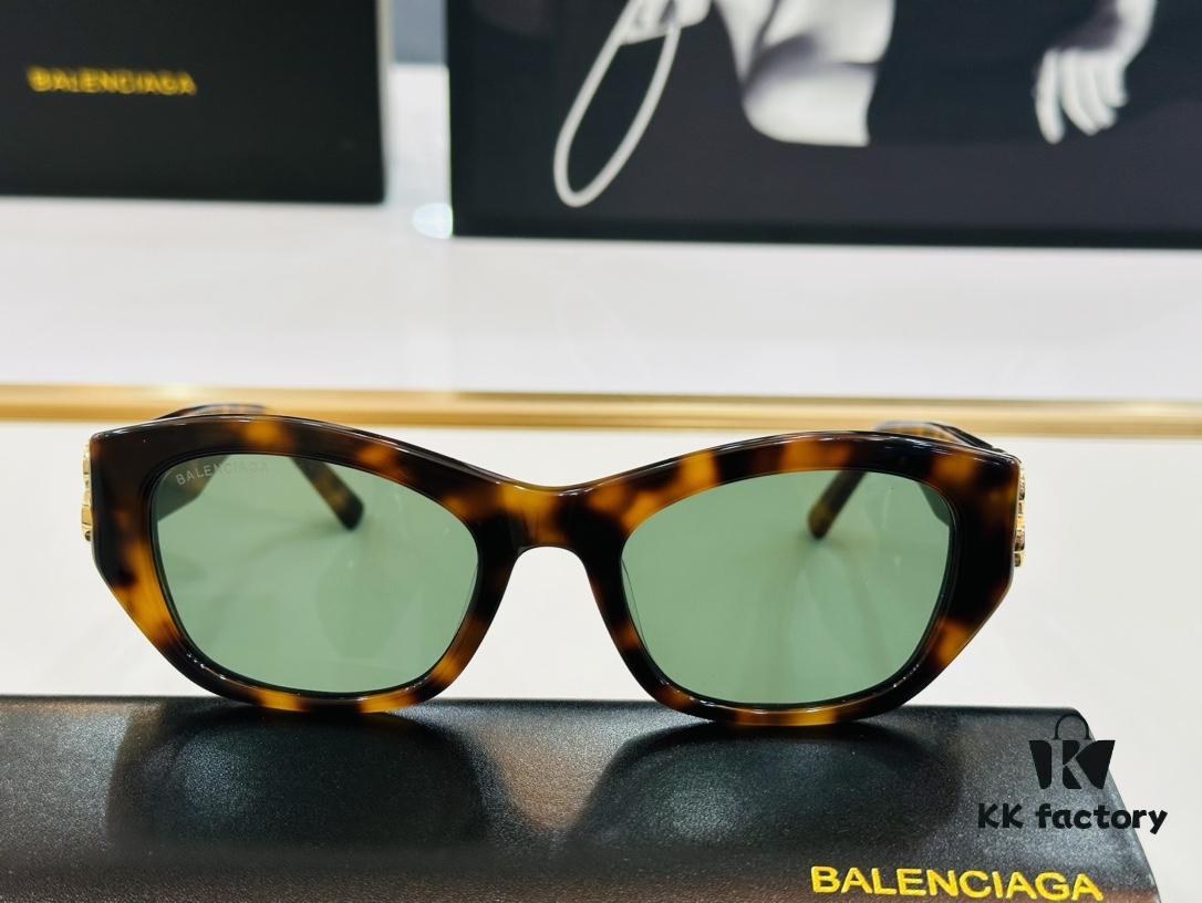 BALENCIAGA Balenciaga Latest Unique Design That Wins You at First Sight BB0311 size: 53□21-140