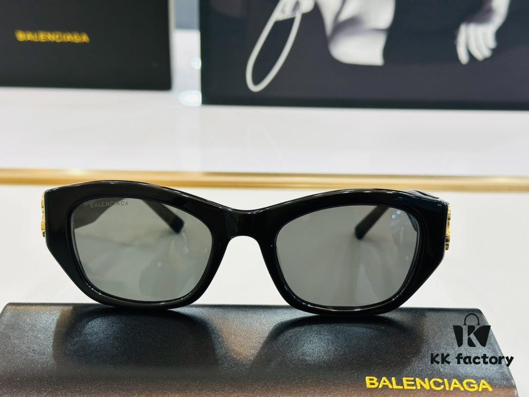 BALENCIAGA Balenciaga Latest Unique Design That Wins You at First Sight BB0311 size: 53□21-140