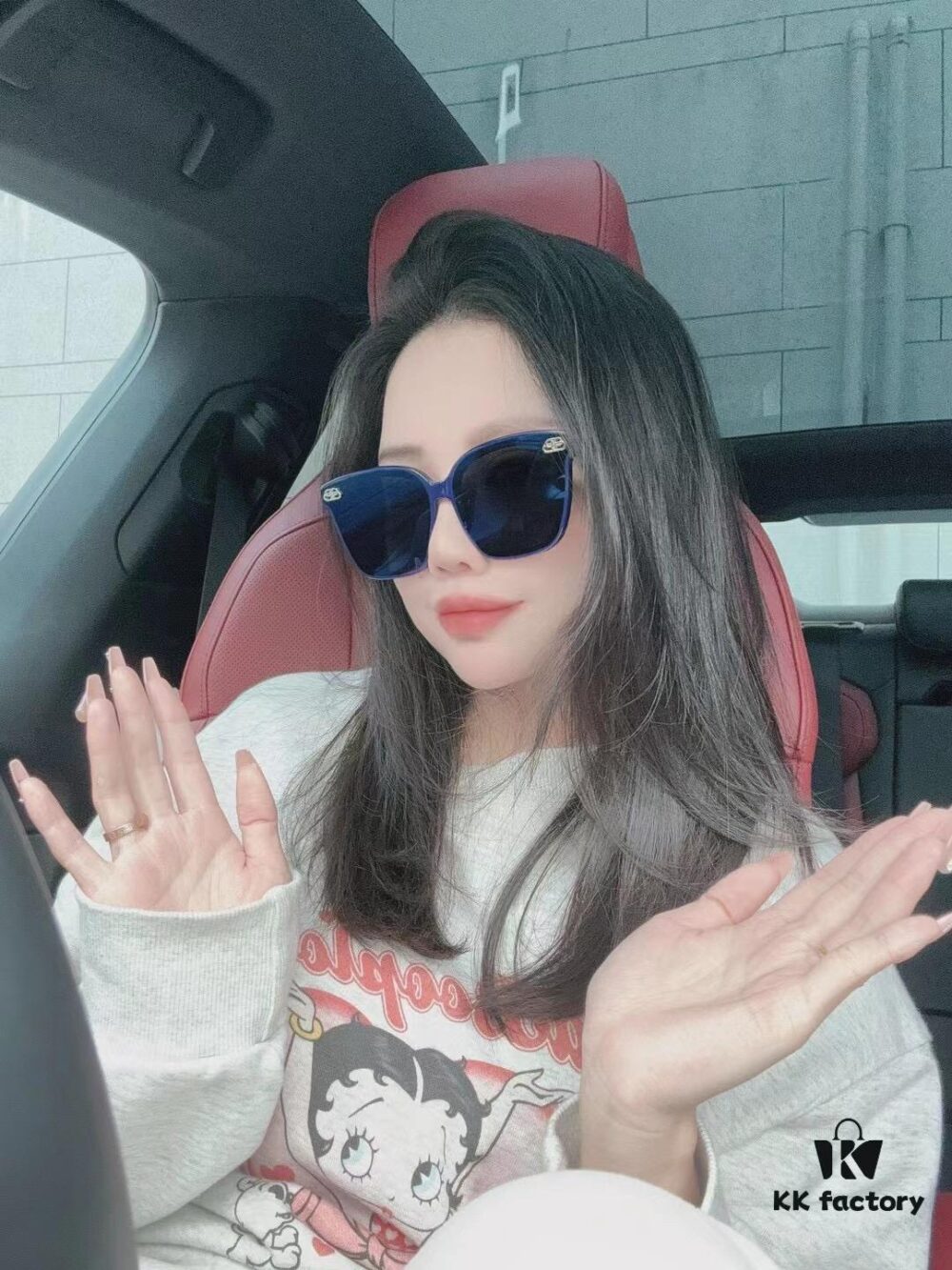 6931adfbccd8ab3d7afa228e Balenciaga BB5128 Sunglasses