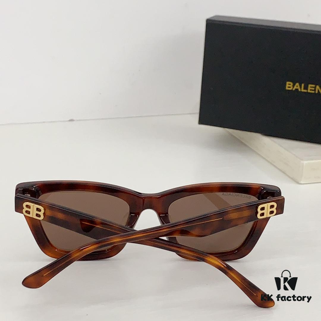 Balenciaga BB5129 Sunglasses, Size 63-16-145