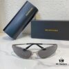 6931ae00ccd8ab3d7afa22cd 160 Balenciaga BB0315S 63-14-140 High-End Original BB Nose Pad Sunglasses