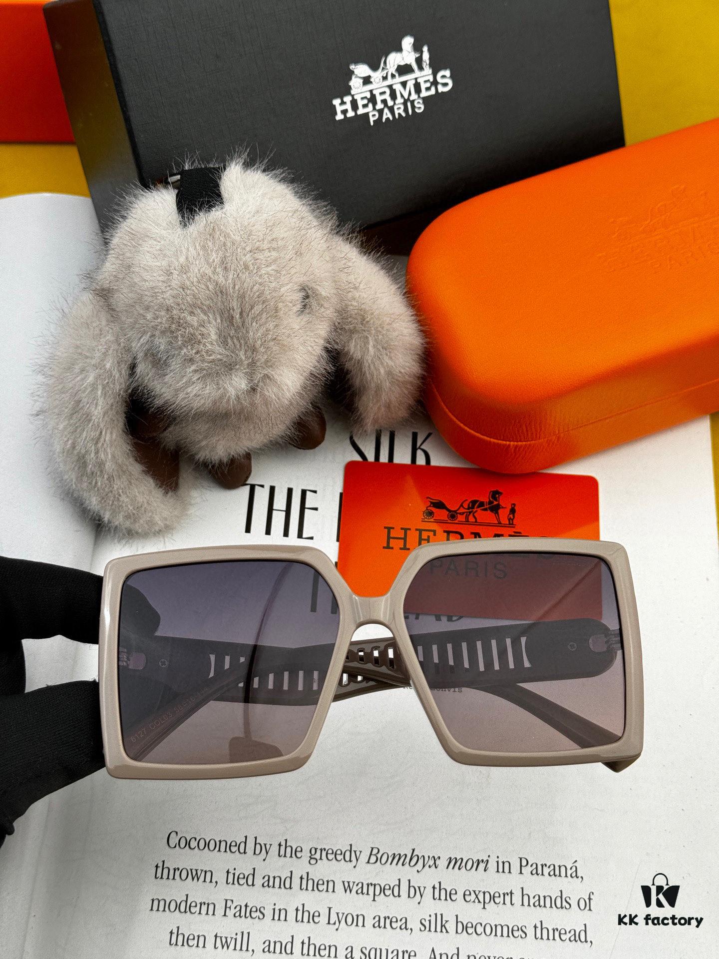 6931ae04ccd8ab3d7afa2307 HERMES Spring 2025 New Arrival Original Luxury Square Sunglasses - High-Quality Authentic Design