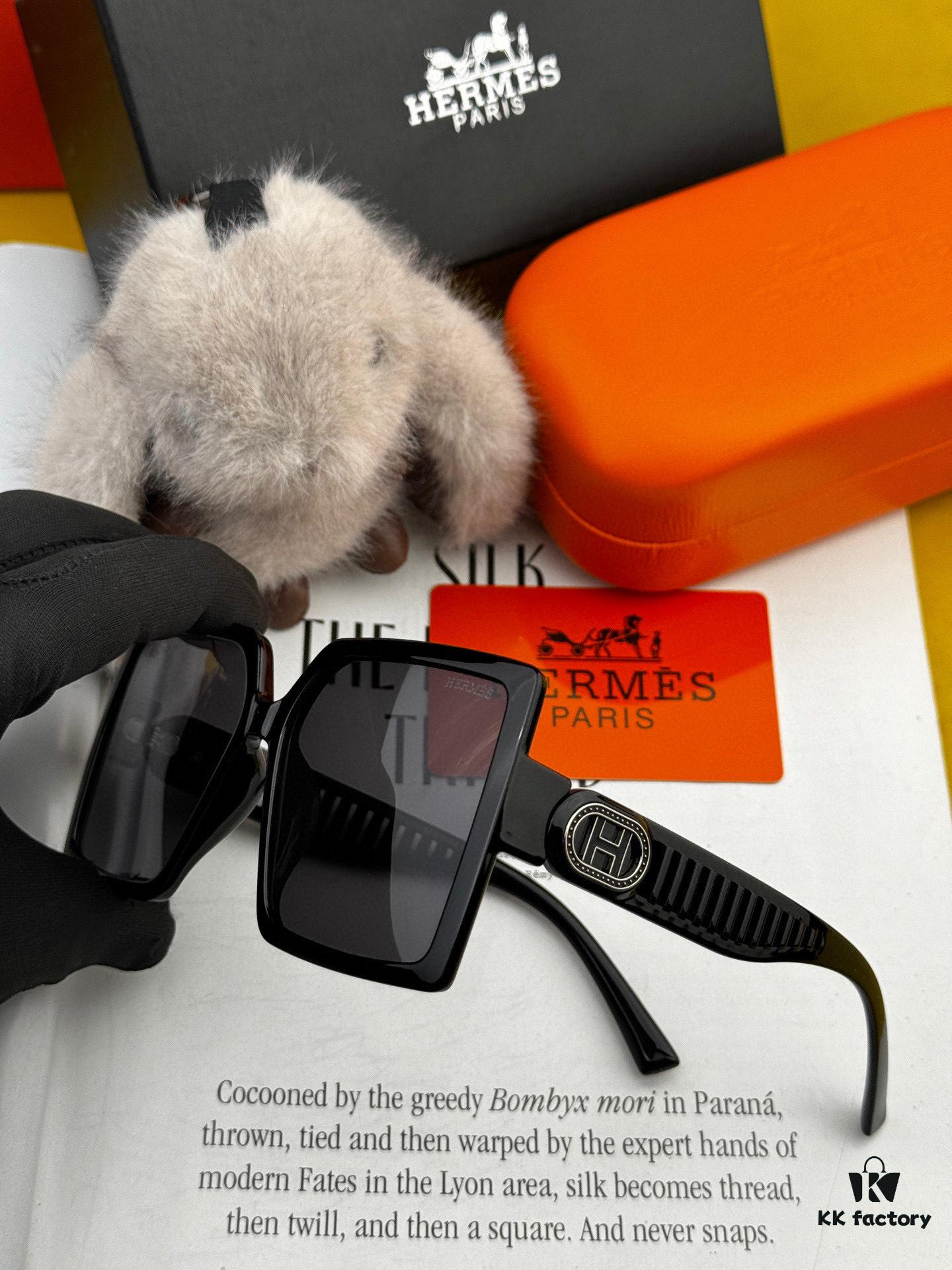 6931ae04ccd8ab3d7afa2309 HERMES Spring 2025 New Arrival Original Luxury Square Sunglasses - High-Quality Authentic Design