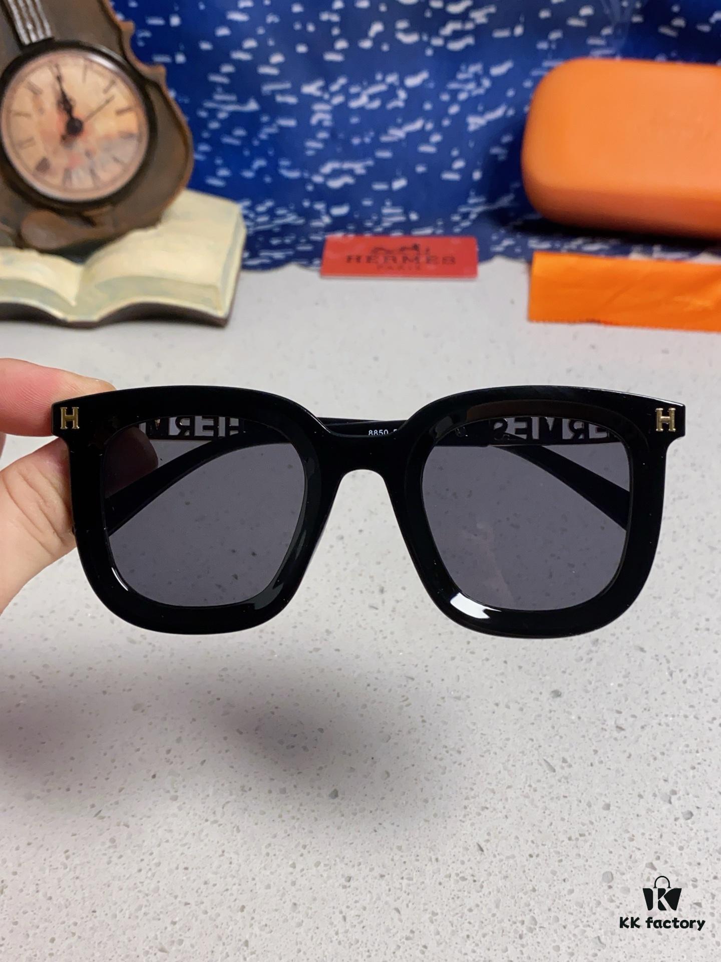 6931ae05ccd8ab3d7afa2321 Hermes 2025 New Arrival Retro Square Unisex Sunglasses for Women, Slimming Design for Round Faces, Fashionable Metal-Frame with Hollow Temples, Stylish UV-Protection Sunglasses