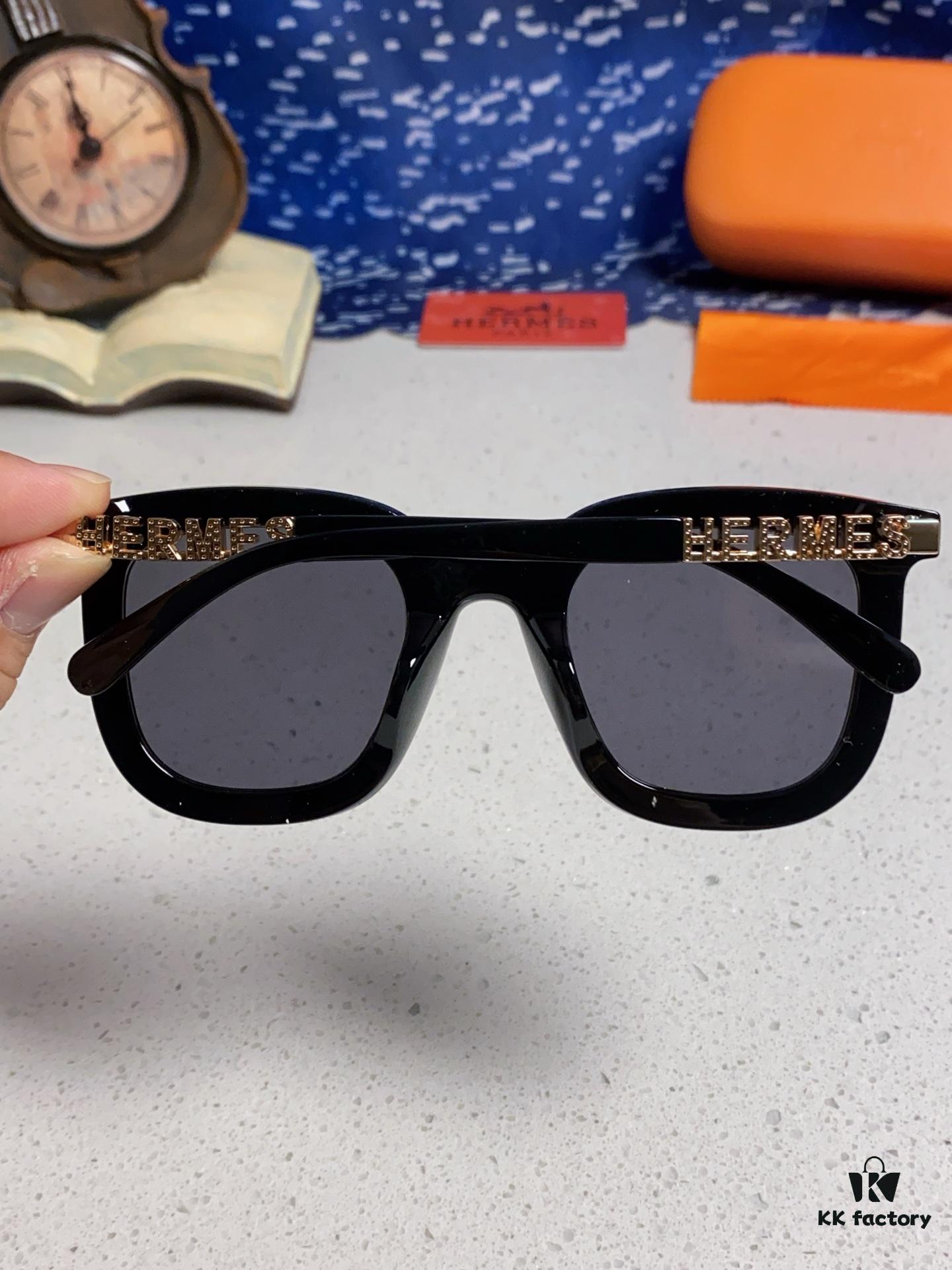 6931ae05ccd8ab3d7afa2322 Hermes 2025 New Arrival Retro Square Unisex Sunglasses for Women, Slimming Design for Round Faces, Fashionable Metal-Frame with Hollow Temples, Stylish UV-Protection Sunglasses