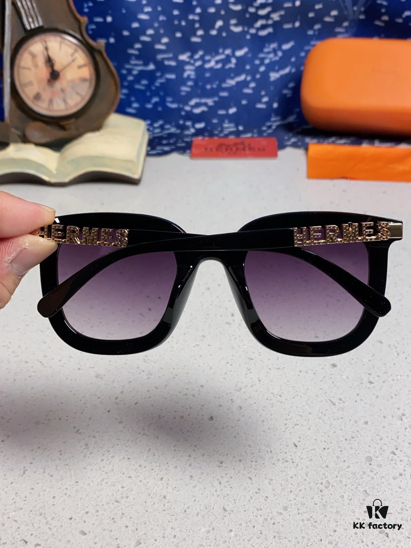6931ae06ccd8ab3d7afa232e Hermes 2025 New Arrival Retro Square Unisex Sunglasses for Women, Slimming Frame for Round Faces, Fashionable Metal Hollow-out Temples, UV Protection