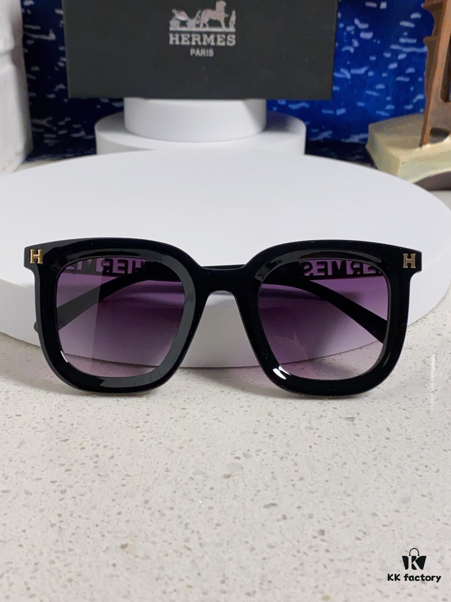 6931ae06ccd8ab3d7afa2331 Hermes 2025 New Arrival Retro Square Unisex Sunglasses for Women, Slimming Frame for Round Faces, Fashionable Metal Hollow-out Temples, UV Protection