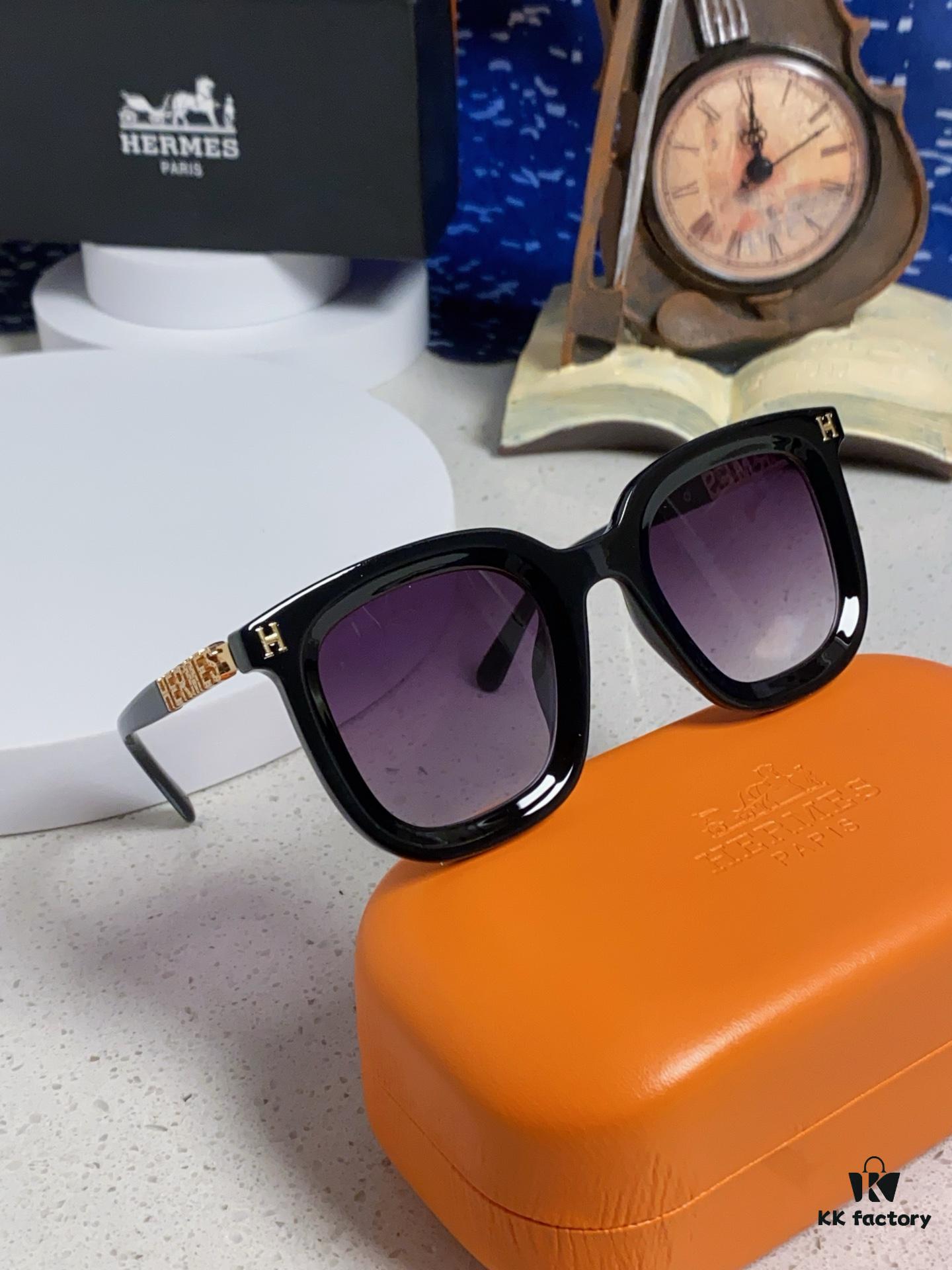 6931ae07ccd8ab3d7afa2332 Hermes 2025 New Arrival Retro Square Unisex Sunglasses for Women, Slimming Frame for Round Faces, Fashionable Metal Hollow-out Temples, UV Protection