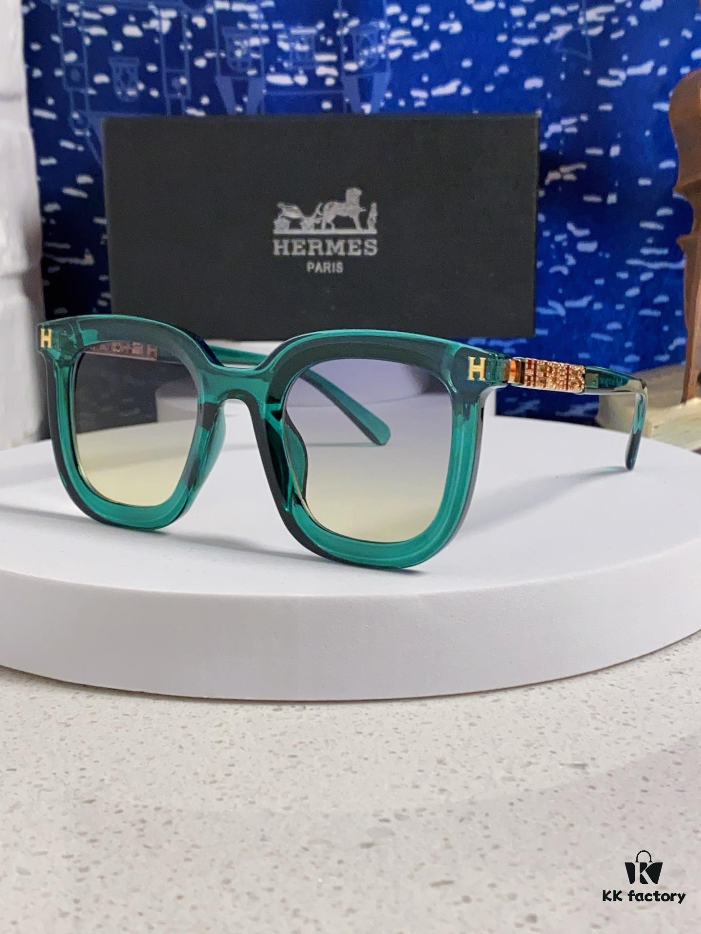 6931ae0accd8ab3d7afa2359 Hermes 2025 New Arrival Retro Square Unisex Sunglasses for Women, Slimming Frame with Metal Cut-out Temples, Fashionable UV-Protective Sunglasses