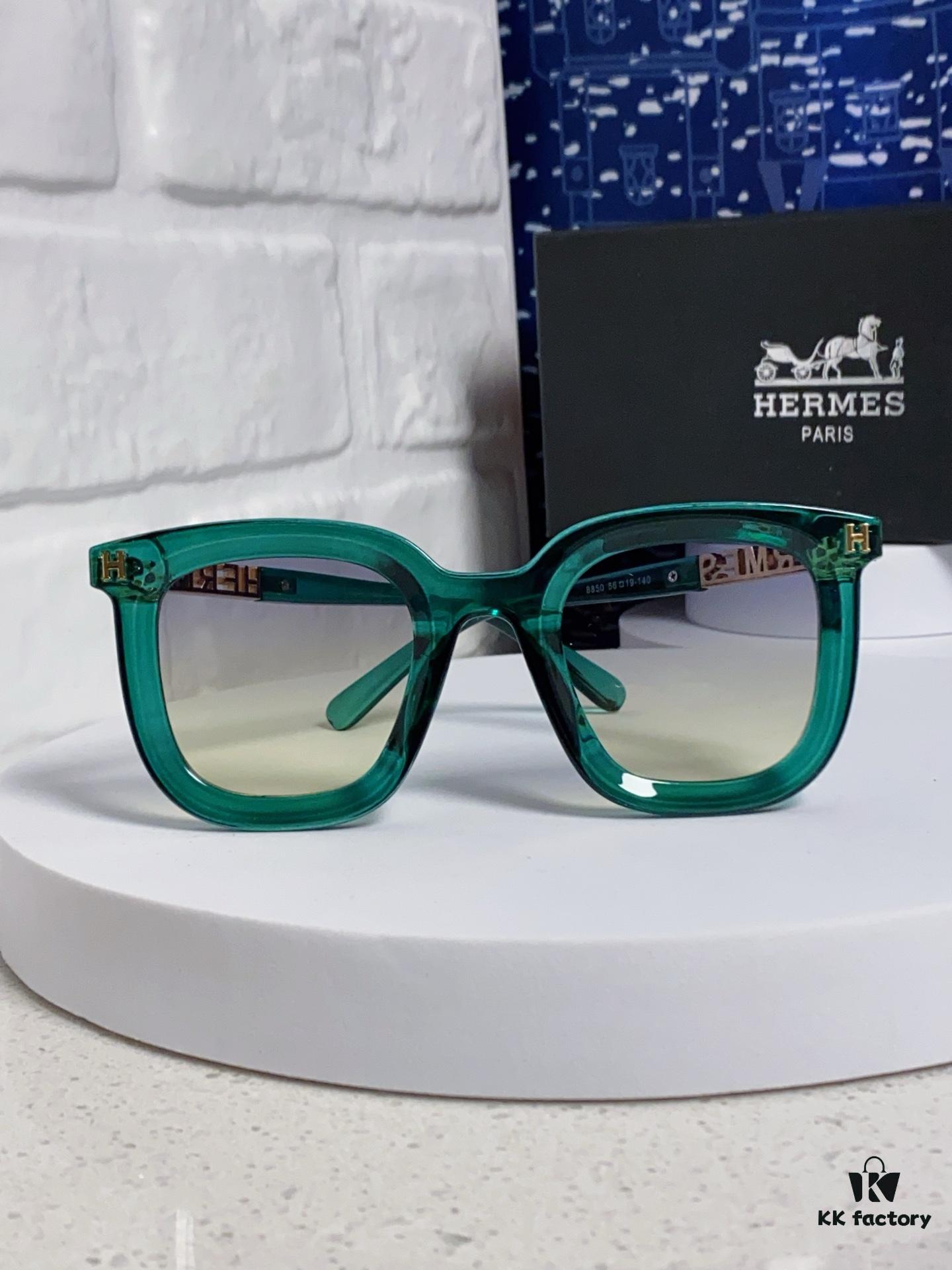 6931ae0accd8ab3d7afa235a Hermes 2025 New Arrival Retro Square Unisex Sunglasses for Women, Slimming Frame with Metal Cut-out Temples, Fashionable UV-Protective Sunglasses