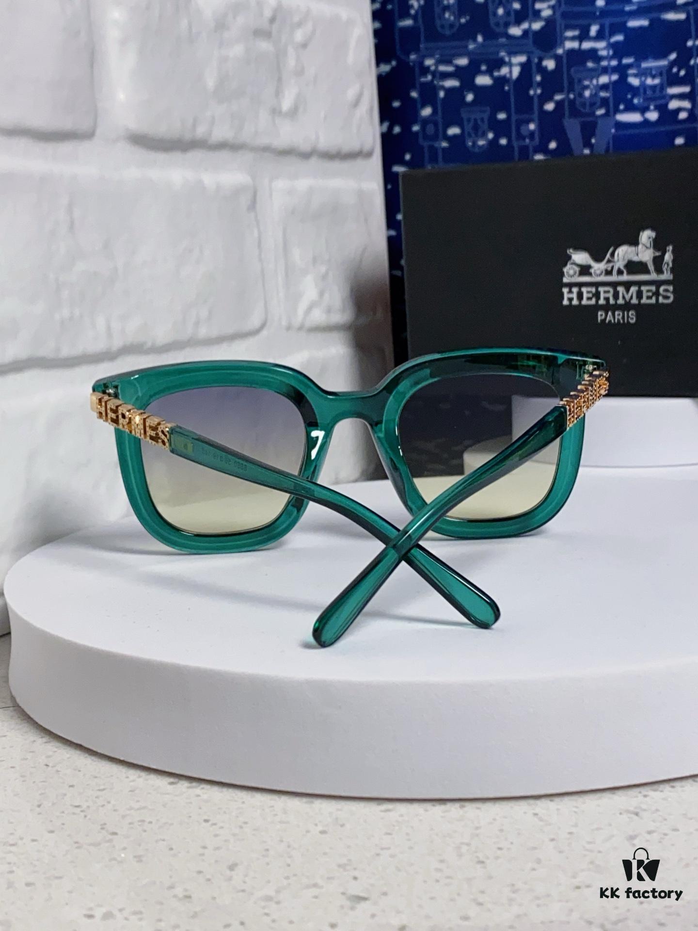 6931ae0accd8ab3d7afa235b Hermes 2025 New Arrival Retro Square Unisex Sunglasses for Women, Slimming Frame with Metal Cut-out Temples, Fashionable UV-Protective Sunglasses