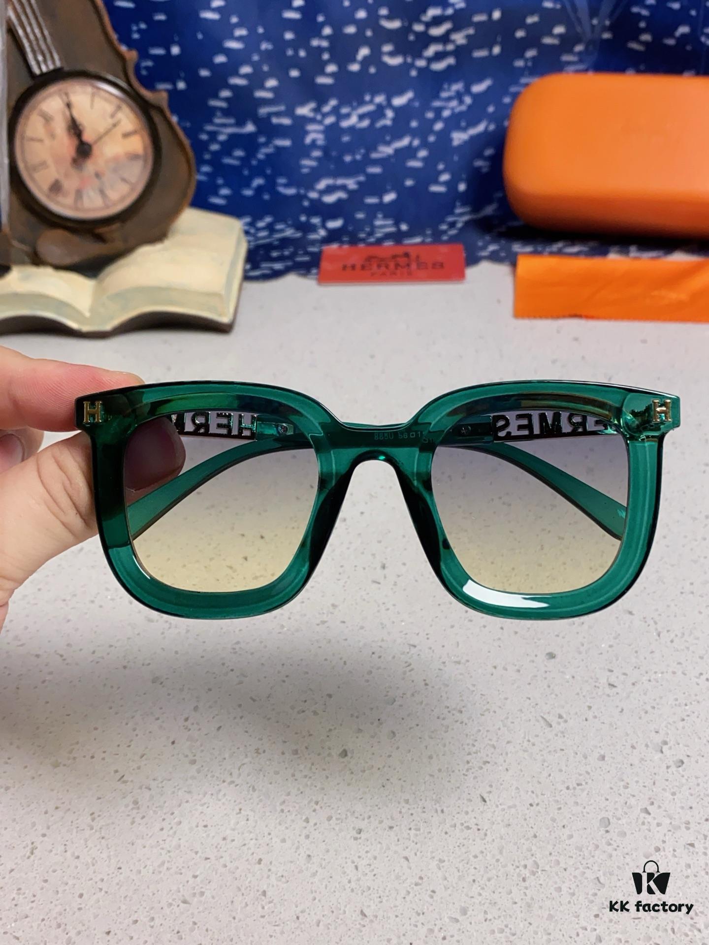 6931ae0accd8ab3d7afa235c Hermes 2025 New Arrival Retro Square Unisex Sunglasses for Women, Slimming Frame with Metal Cut-out Temples, Fashionable UV-Protective Sunglasses