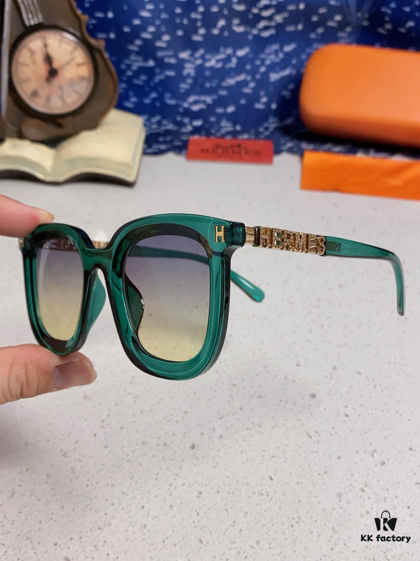 6931ae0accd8ab3d7afa235e Hermes 2025 New Arrival Retro Square Unisex Sunglasses for Women, Slimming Frame with Metal Cut-out Temples, Fashionable UV-Protective Sunglasses
