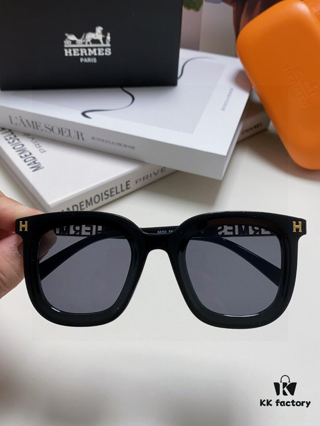 6931ae18ccd8ab3d7afa241e Hermes 2025 New Arrival Retro Square Unisex Sunglasses for Women, Slimming Design for Round Faces, Fashionable Influencer-Style Sunglasses with Metal Cut-Out Temples, UV-Protective Eyewear