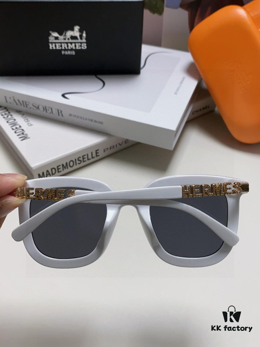 6931ae19ccd8ab3d7afa242a Hermes 2025 New Arrival Retro Square Unisex Sunglasses for Women, Slimming Frame for Round Faces, Fashionable Metal-Embossed Temple, UV Protection