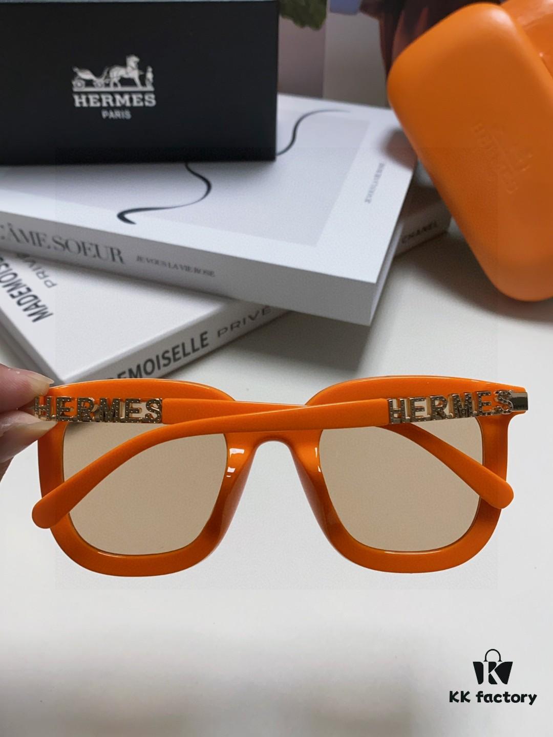 6931ae19ccd8ab3d7afa2435 Hermes 2025 New Arrival Retro Square Unisex Sunglasses for Women, Slimming Frame for Round Faces, Fashionable High-End Metal Hollow-Out Temples, UV Protection Sun Glasses