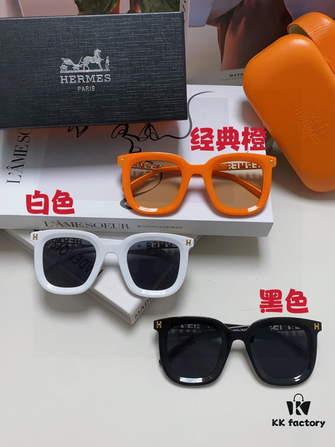 6931ae1accd8ab3d7afa243a Hermes 2025 New Arrival Retro Square Unisex Sunglasses for Women, Slimming Frame for Round Faces, Fashionable High-End Metal Hollow-Out Temples, UV Protection Sun Glasses