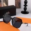 6931ae1bccd8ab3d7afa244a HERMES 2025 Spring New Arrival Original Release Famous Internet Sensation Ultra Popular Blue Classic Luxury Square Sunglasses