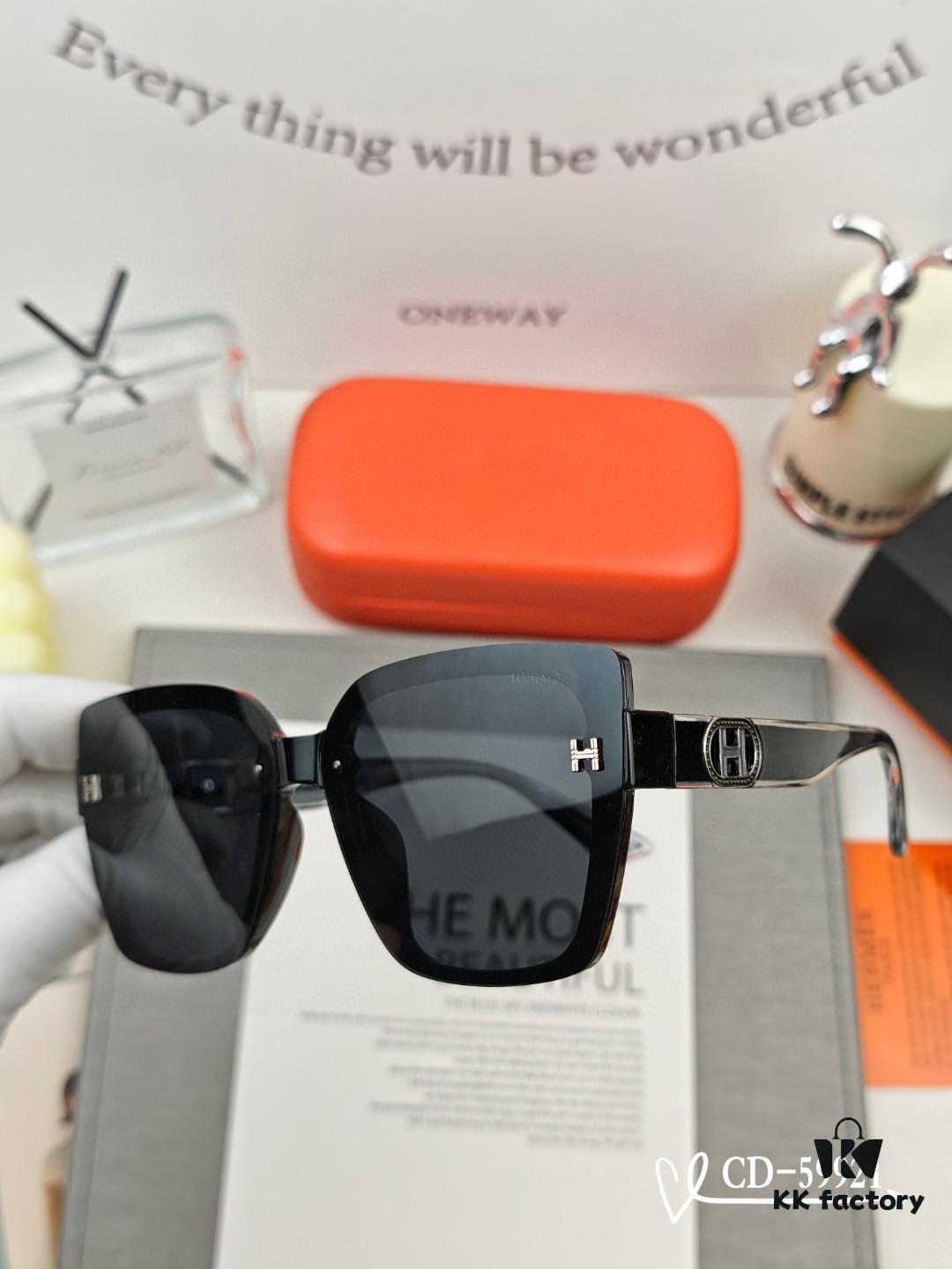 6931ae1fccd8ab3d7afa2486 Hermès | New Model 59921 TR90 Frame Lightweight Polarized Sunglasses with Bag