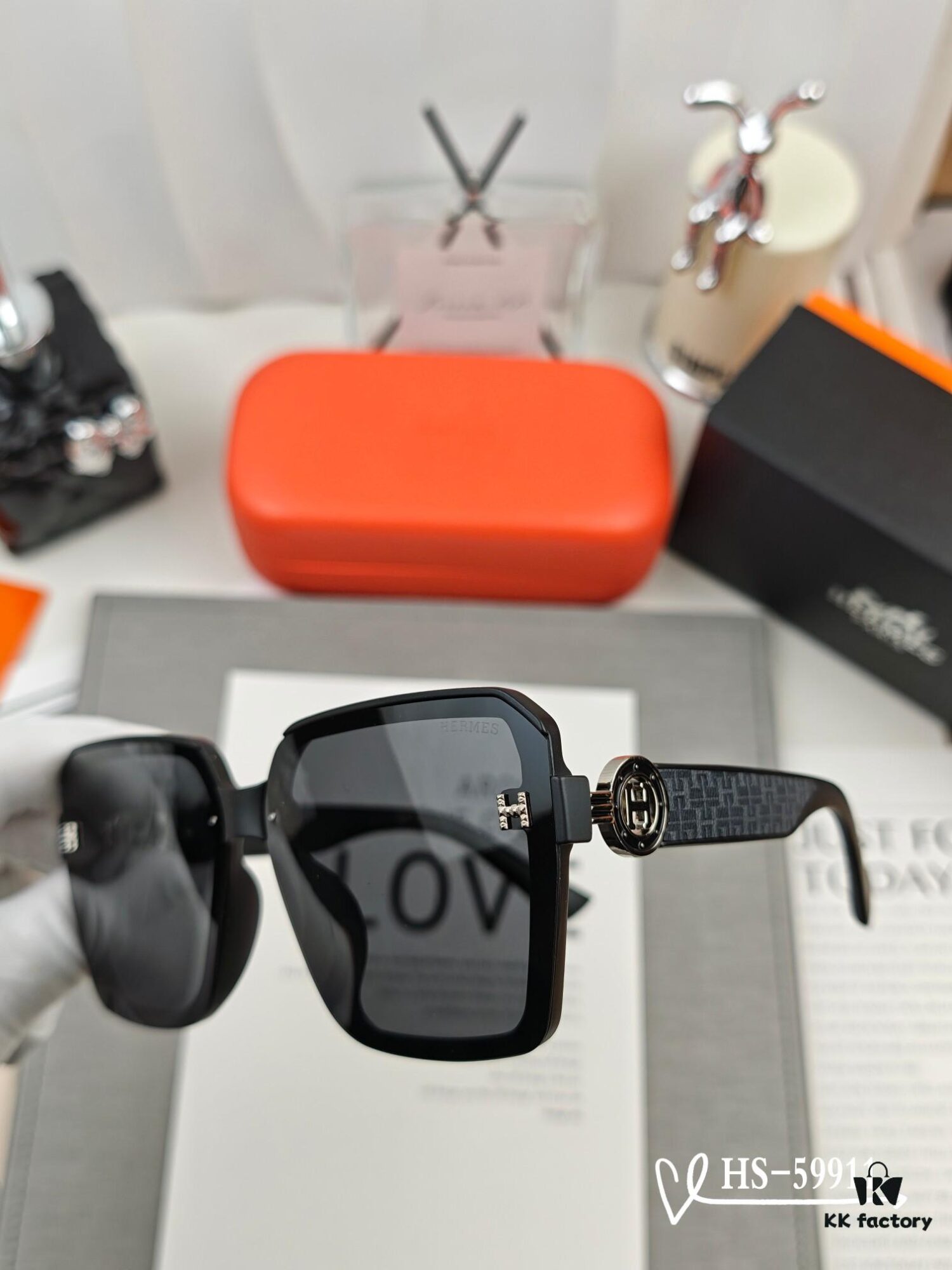 6931ae37ccd8ab3d7afa25a8 Hermes - HERMES, New Model Sunglasses with Polarized Lenses, Lightweight TR90 Frame, Ideal for Travel and Driving, Fashionable Sun Protection Eyewear