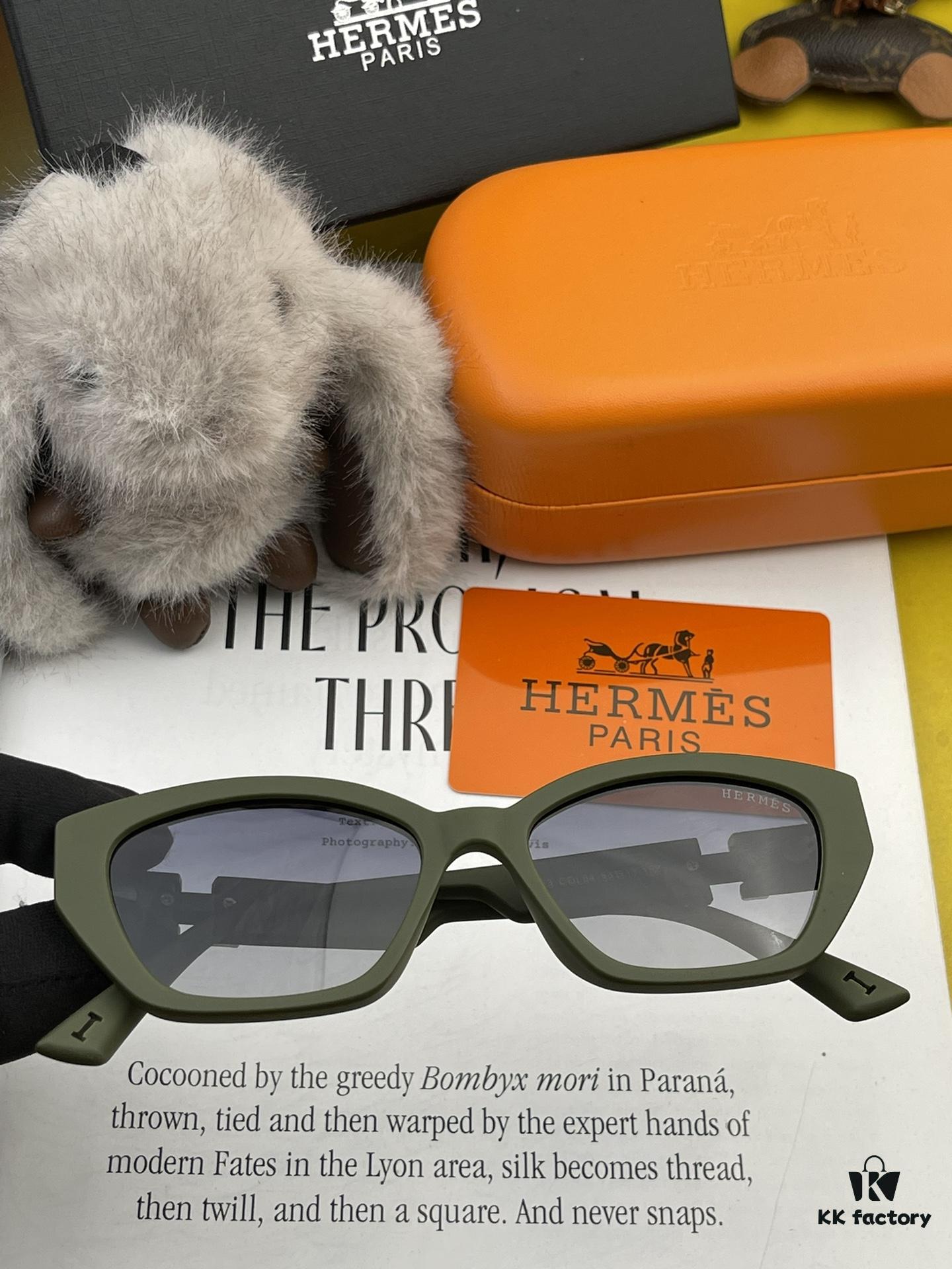 6931ae5accd8ab3d7afa2767 Polarized Series Sunglasses HERMES Hermes Original Release H3511