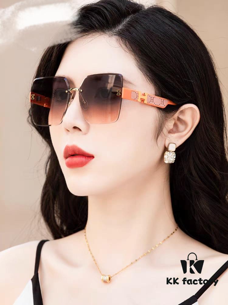 6931ae65ccd8ab3d7afa280c Hermes 2024 New Unisex Frameless Square Sunglasses with UV Protection, Stylish and Face-Framing for Driving and Beach Wear