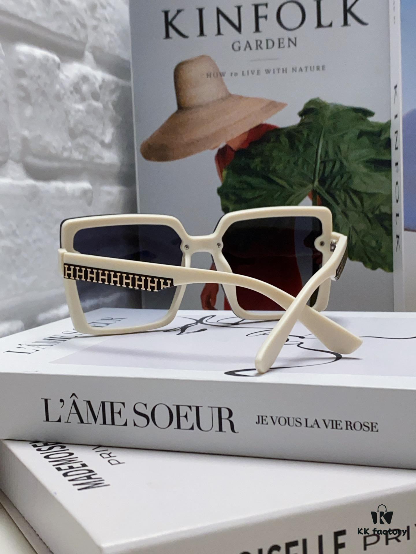 6931ae82ccd8ab3d7afa29b6 Hermes 2024 New Korean Style Square Women's Sunglasses, Retro Fashion Minimalist Unisex Polarized Sunglasses