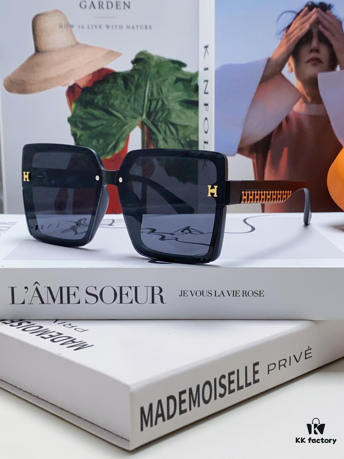 6931ae82ccd8ab3d7afa29bf Hermes 2024 New Korean-Style Square Women's Sunglasses, Retro Fashion Minimalist Polarized Sunglasses, Unisex Eyewear