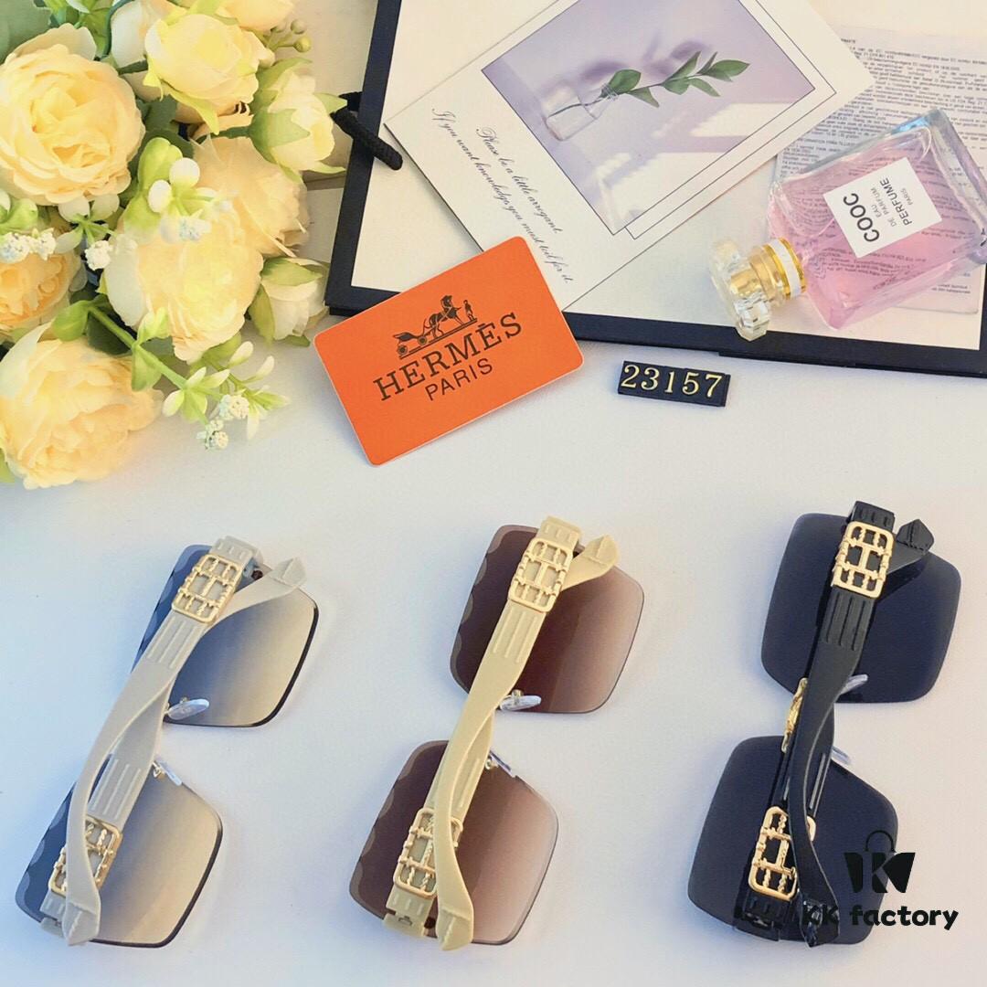 6931ae8cccd8ab3d7afa2a49 Hermes 2024 TikTok Popular Women's Fashionable Luxurious Frameless Cut-Out Oversized UV-Protective Sunglasses for Street Photography