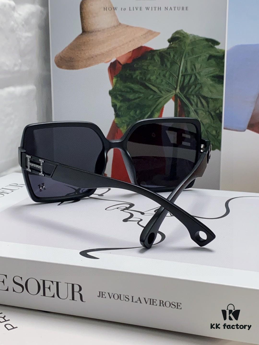 6931ae8eccd8ab3d7afa2a65 Hermes 2024 New Women's Square Oversized Sunglasses for Round Faces, Slimming UV Protection Sunglasses with Premium Aesthetic, Ideal for Travel and Sun Protection