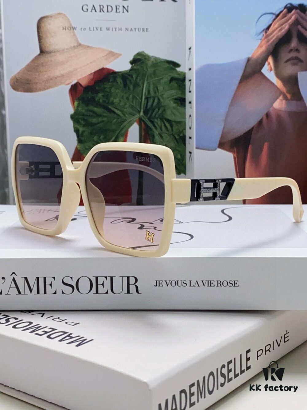 6931ae8eccd8ab3d7afa2a6d Hermes 2024 New Women's Square Oversized Sunglasses for Round Faces, Slimming UV-Protective Shades with Premium Aesthetic, Ideal for Travel and Sun Protection