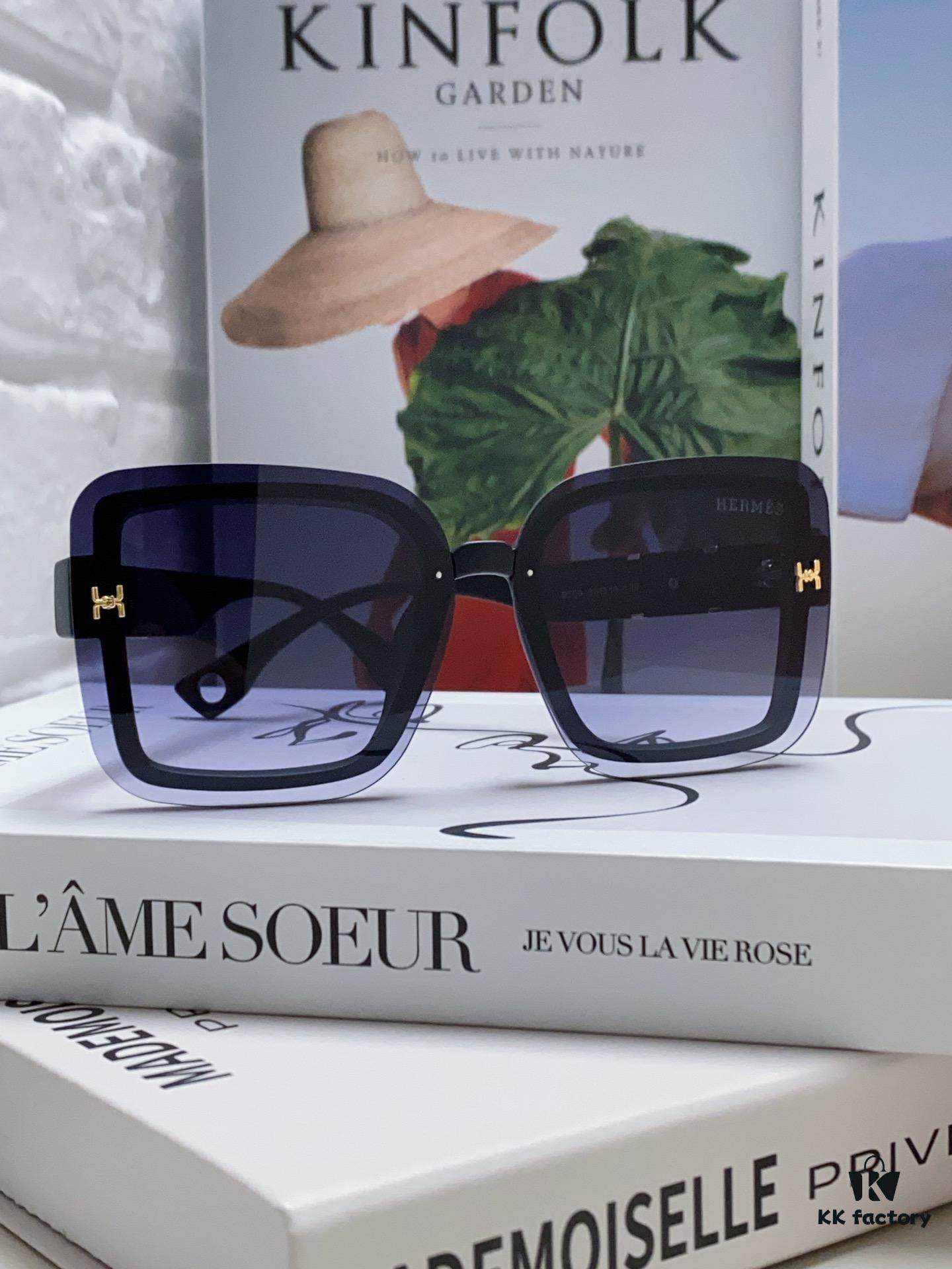 6931ae9accd8ab3d7afa2b1b HERMES Women's Sunglasses, UV-Protective Round Oversized Frames, 2024 New Arrival, Vintage-Inspired Slimming Design, Trendy Influencer Glasses