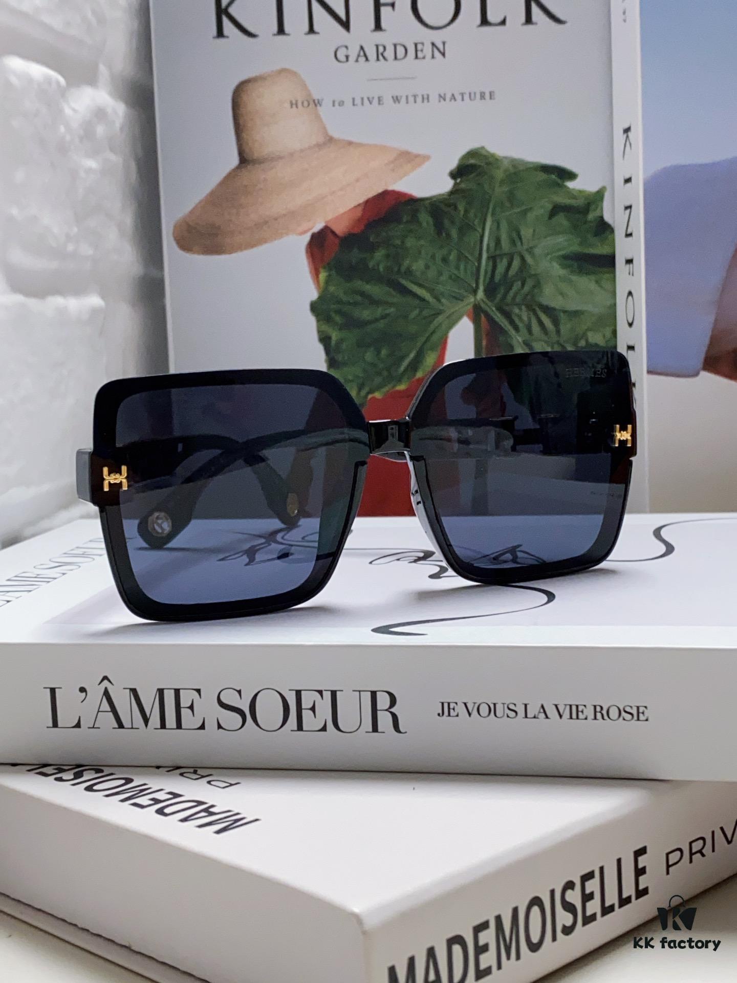 6931aeacccd8ab3d7afa2c1a HERMES 2024 New Arrival Popular Fashion H Sunglasses for Women UV Protection Driver's Glasses Stylish White Sunglasses