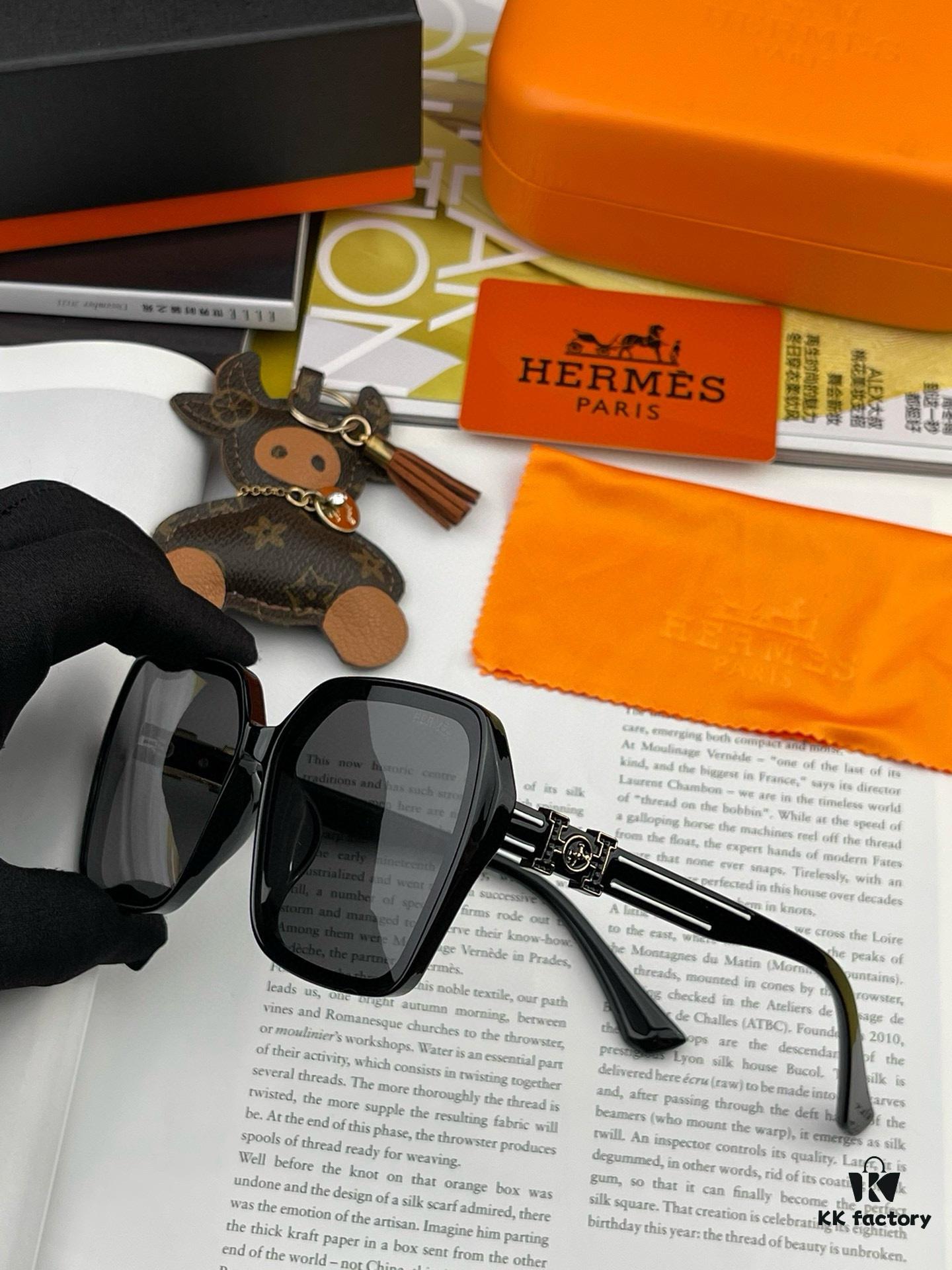 6931aeb2ccd8ab3d7afa2c6b HERMES 2024 Spring New Arrival Original Release Famous Internet Sensation Ultra-Hot Selling Luxury Square Frame Sunglasses