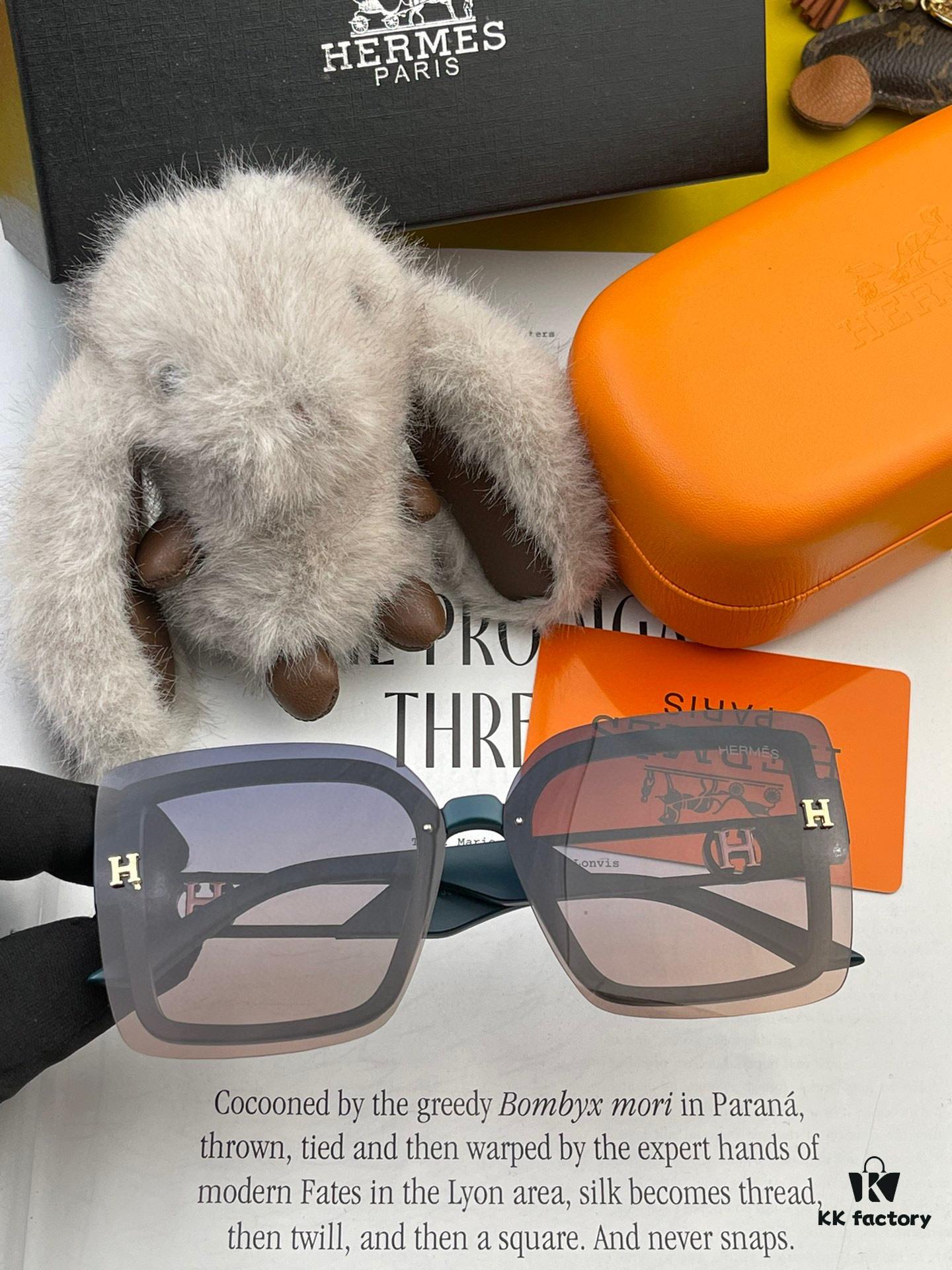 6931aeb8ccd8ab3d7afa2cc0 HERMES 2024 Spring New Arrival Original Luxury Square Sunglasses H3966