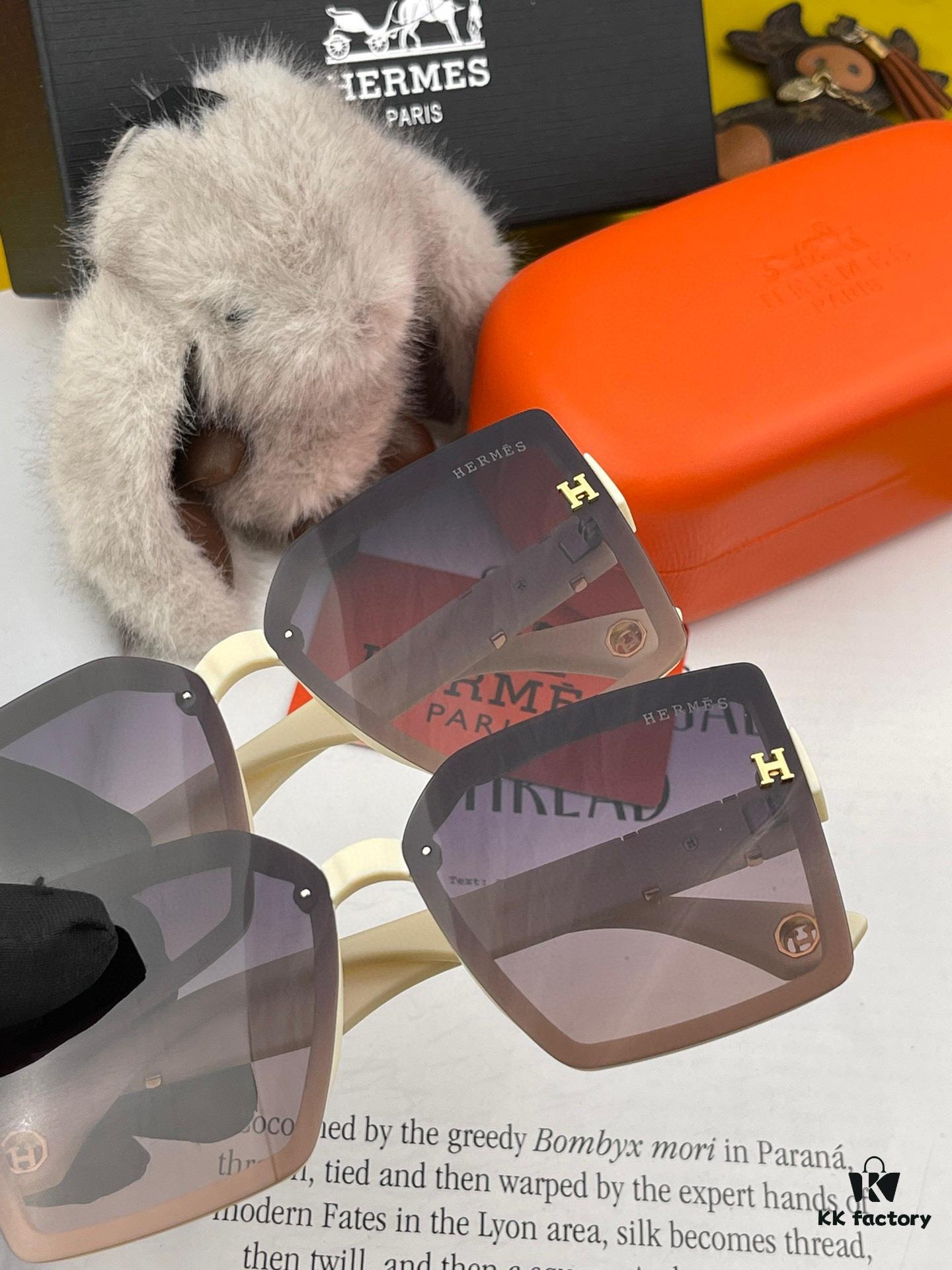 6931aed0ccd8ab3d7afa2e1c HERMES 2024 Spring New Arrival Original Release Famous Internet Sensation Ultra-Hot Selling Luxury Square Sunglasses Classic Integrated Frame Design High-End Quality Authentic Brand Premium Sunglasses Model: H2998