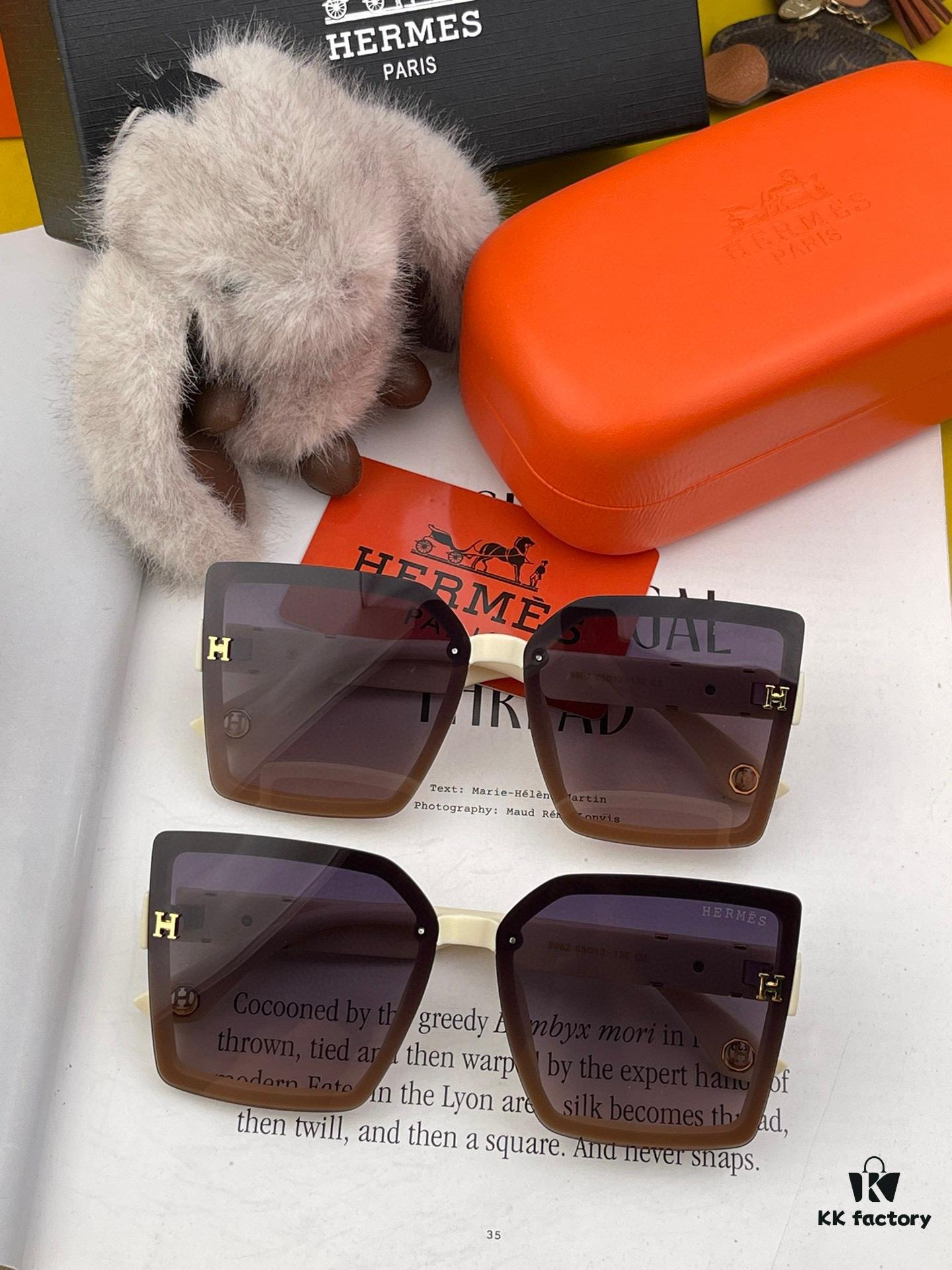 6931aed0ccd8ab3d7afa2e1e HERMES 2024 Spring New Arrival Original Release Famous Internet Sensation Ultra-Hot Selling Luxury Square Sunglasses Classic Integrated Frame Design High-End Quality Authentic Brand Premium Sunglasses Model: H2998
