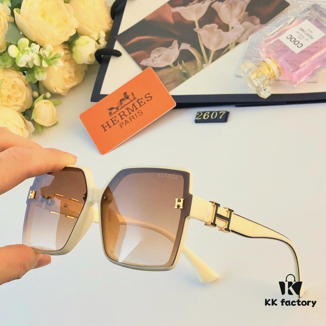 Hermes 2024 New Arrival Rectangular Orange UV-Protective Sunglasses for Women, Stylish Oversized Frame, Slimming Fashion Shades