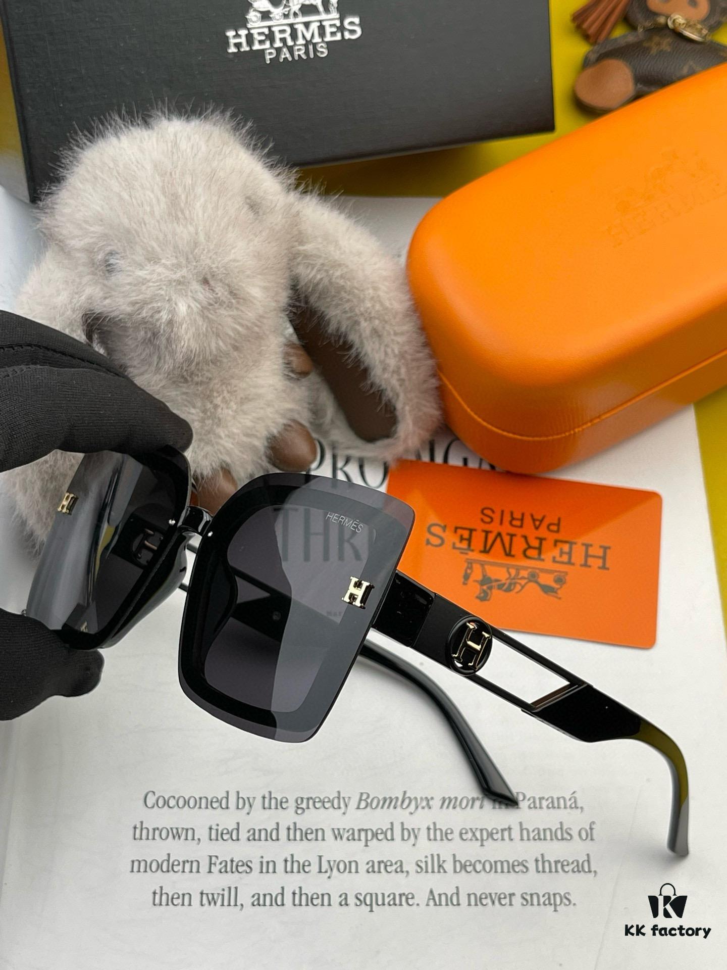 6931aed3ccd8ab3d7afa2e51 HERMES 2024 Spring New Arrival Original Luxury Square Sunglasses H3966