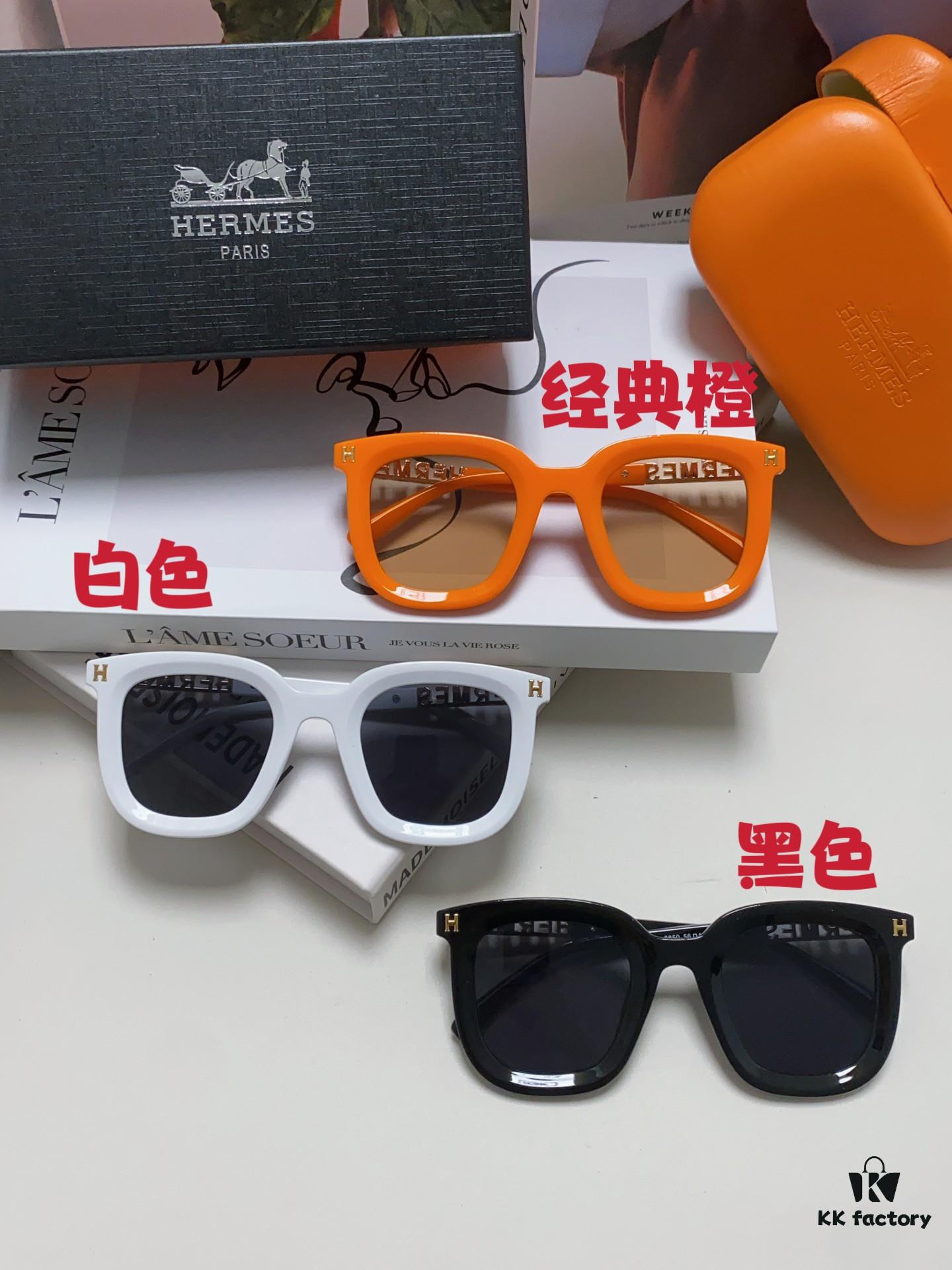 6931aed5ccd8ab3d7afa2e68 Hermes 2024 New Arrival Retro Square Sunglasses for Women, Flattering Frame for Round Faces, Stylish Metal Cut-Out Temples, UV-Protective Fashion Sunglasses