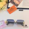 6931aeeaccd8ab3d7afa2f91 Hermes 2024 New Square Frameless Cut-edge Sunglasses for Women, Retro Fashion Lightweight Luxury Letter Design High-end UV Protection Sun Glasses