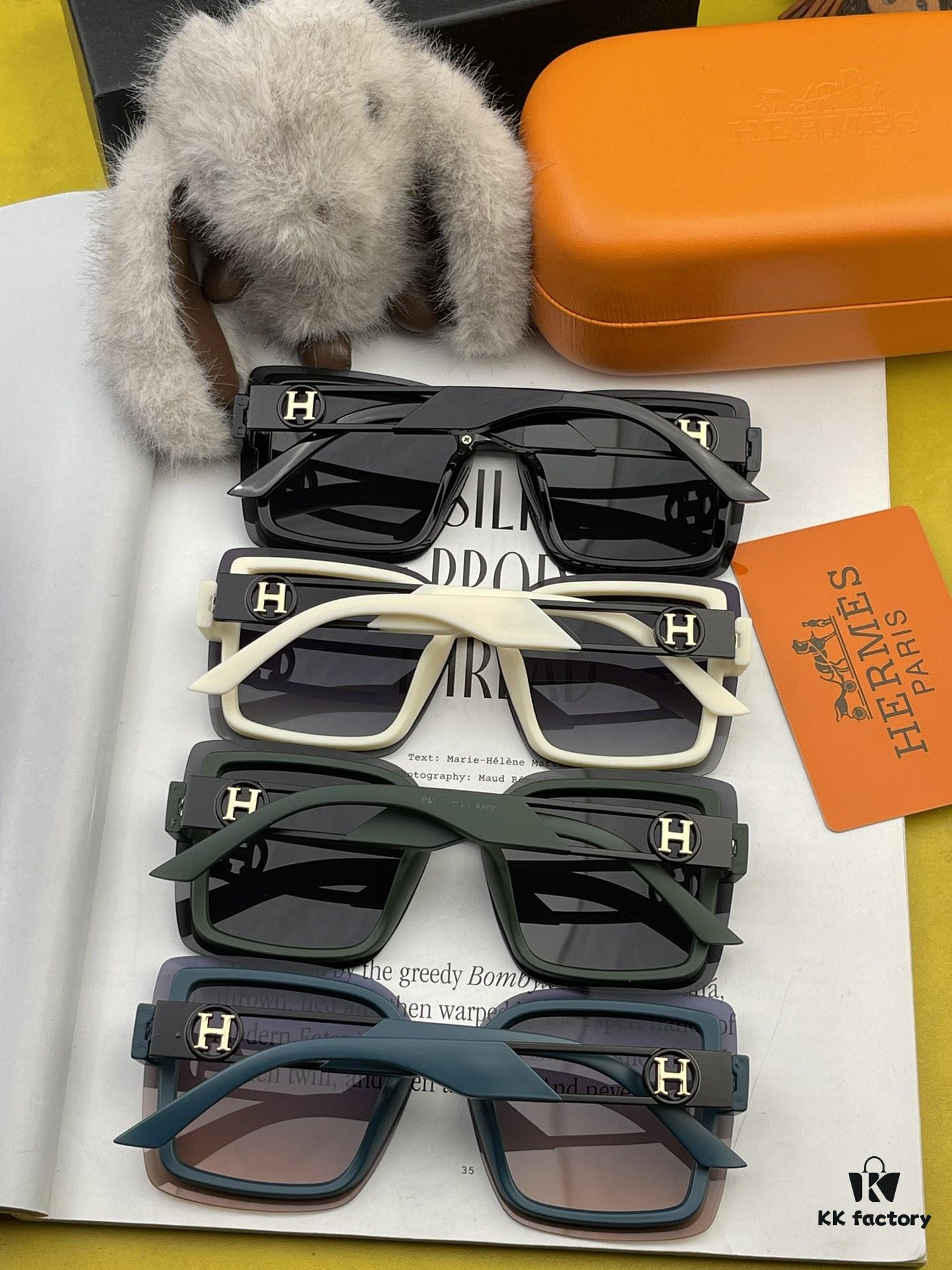 6931aef5ccd8ab3d7afa3033 HERMES 2024 Spring New Arrival Original Release Famous Internet Sensation Ultra-Hot Selling Luxury Square Sunglasses H3966