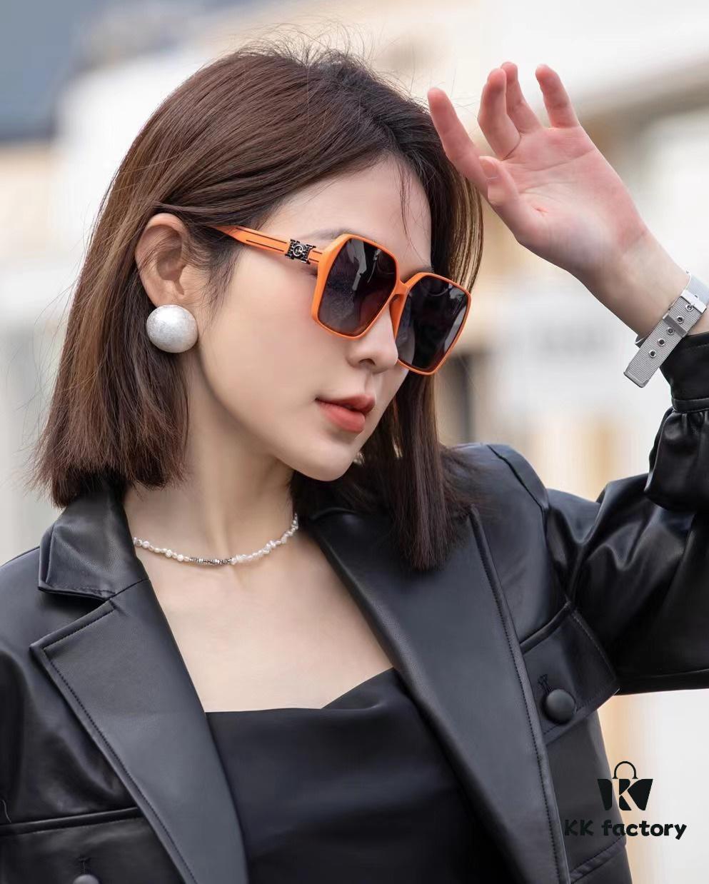 6931af08ccd8ab3d7afa313a HERMES 2024 Spring New Arrival Original Release Fashion Square Frame Sunglasses Classic Integrated Large Frame Design