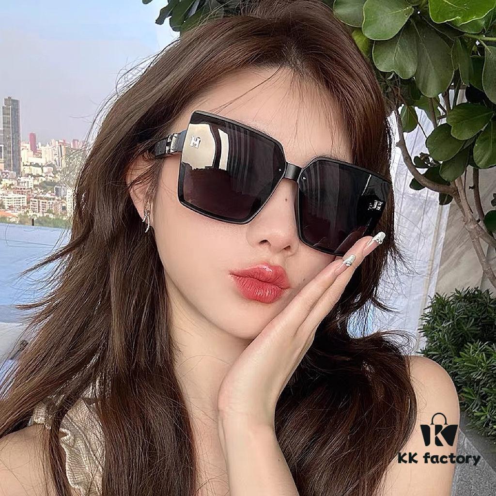 6931af0accd8ab3d7afa315e HERMES 2024 Spring New Arrival Original Luxury Square Sunglasses H7998